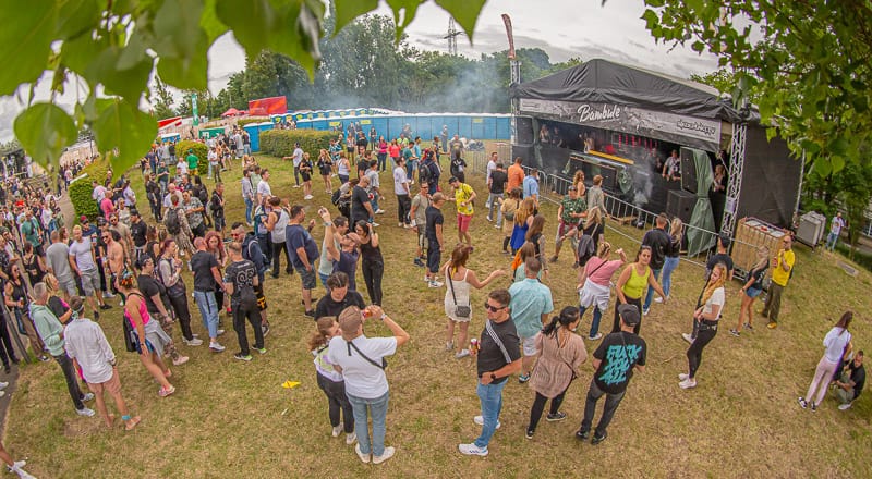 Siedepunkt.tv & Electro Box pres. BAMBULE